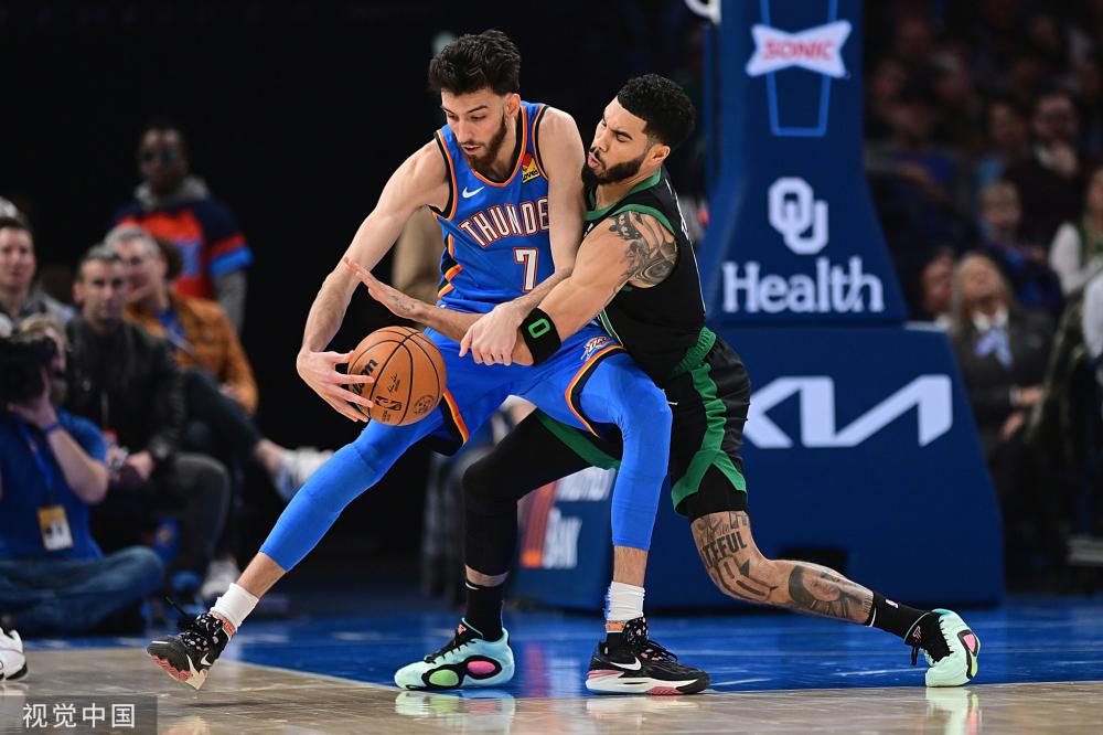 利物浦遭遇意外挑战，英超冠军争夺战风云变幻