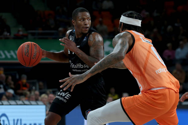 争取优异的 争取优异的